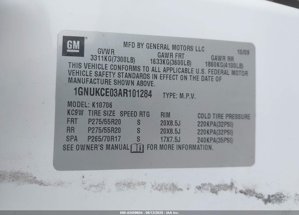 2010 CHEVROLET TAHOE VIN: 1GNUKCE03AR101284