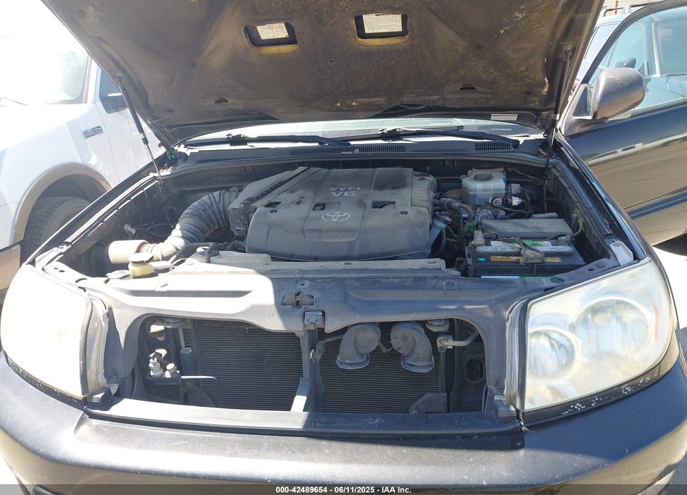 2004 TOYOTA 4RUNNER VIN: JTEBU14R740042677