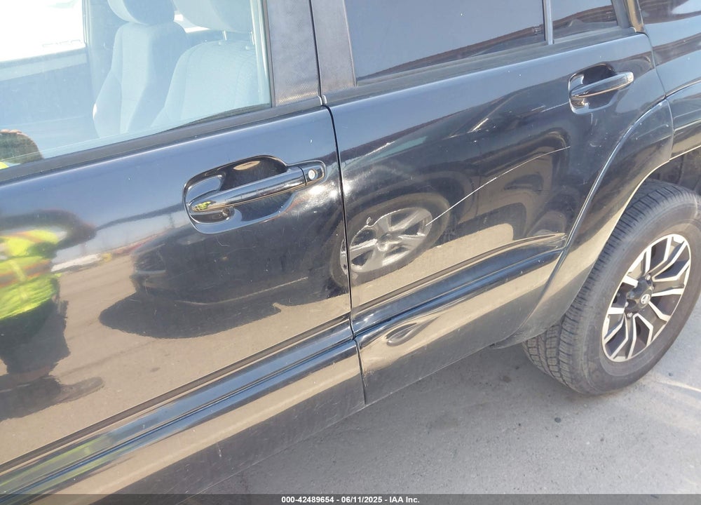 2004 TOYOTA 4RUNNER VIN: JTEBU14R740042677