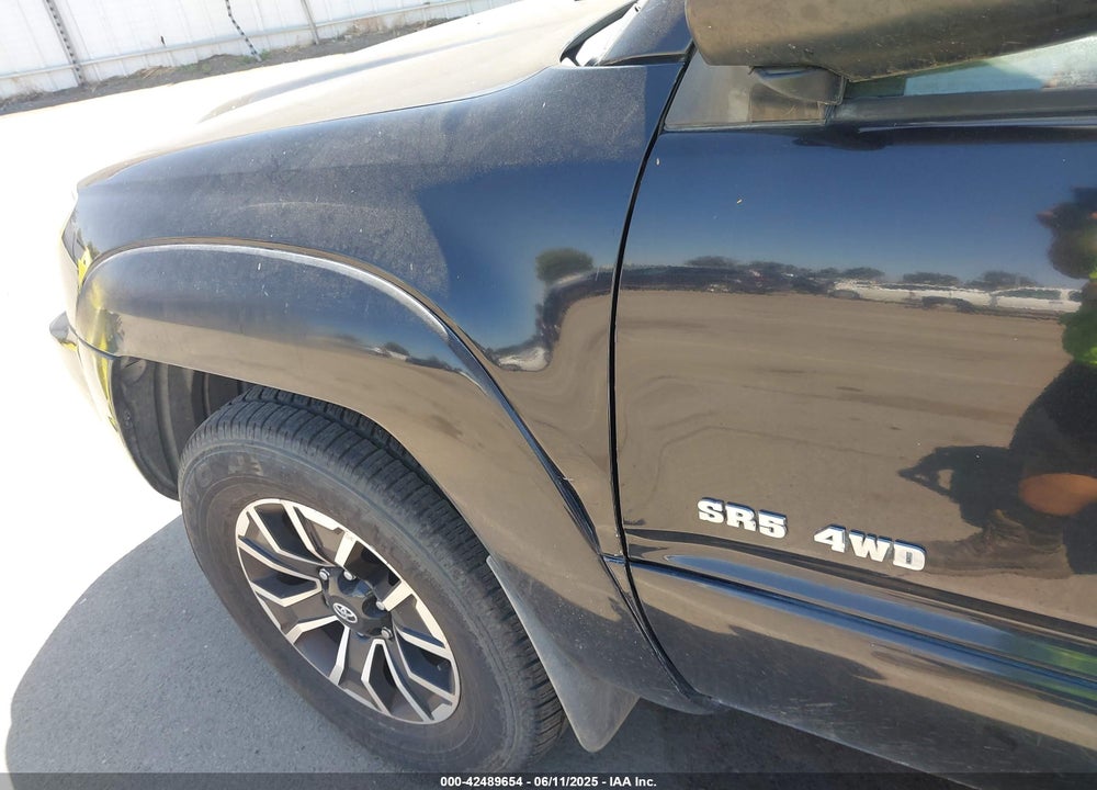 2004 TOYOTA 4RUNNER VIN: JTEBU14R740042677
