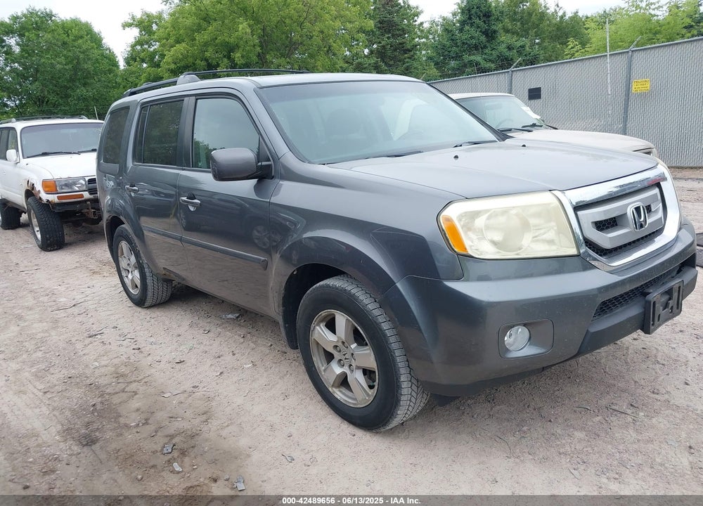 2010 HONDA PILOT EX VIN: 5FNYF4H42AB019118