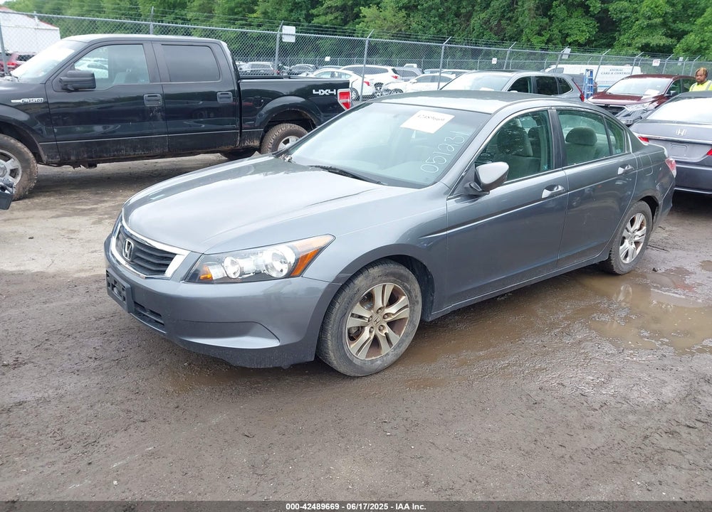 2009 HONDA ACCORD VIN: 1HGCP26499A051231