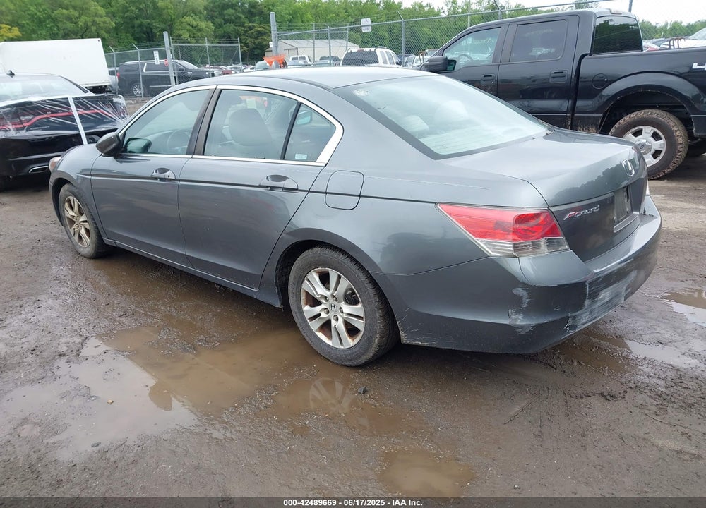 2009 HONDA ACCORD VIN: 1HGCP26499A051231