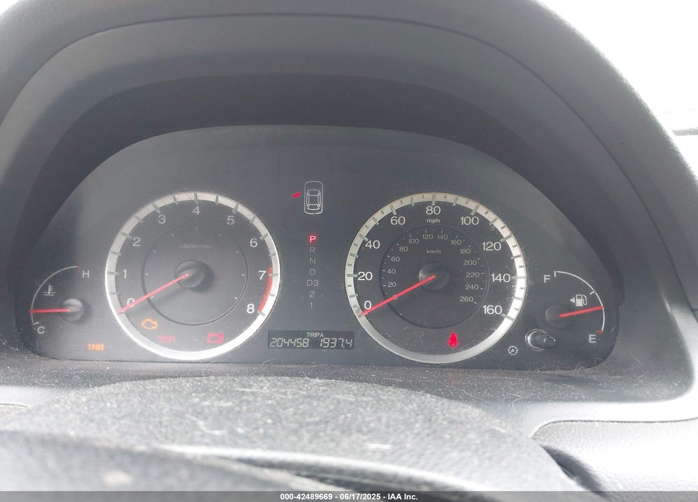 2009 HONDA ACCORD VIN: 1HGCP26499A051231