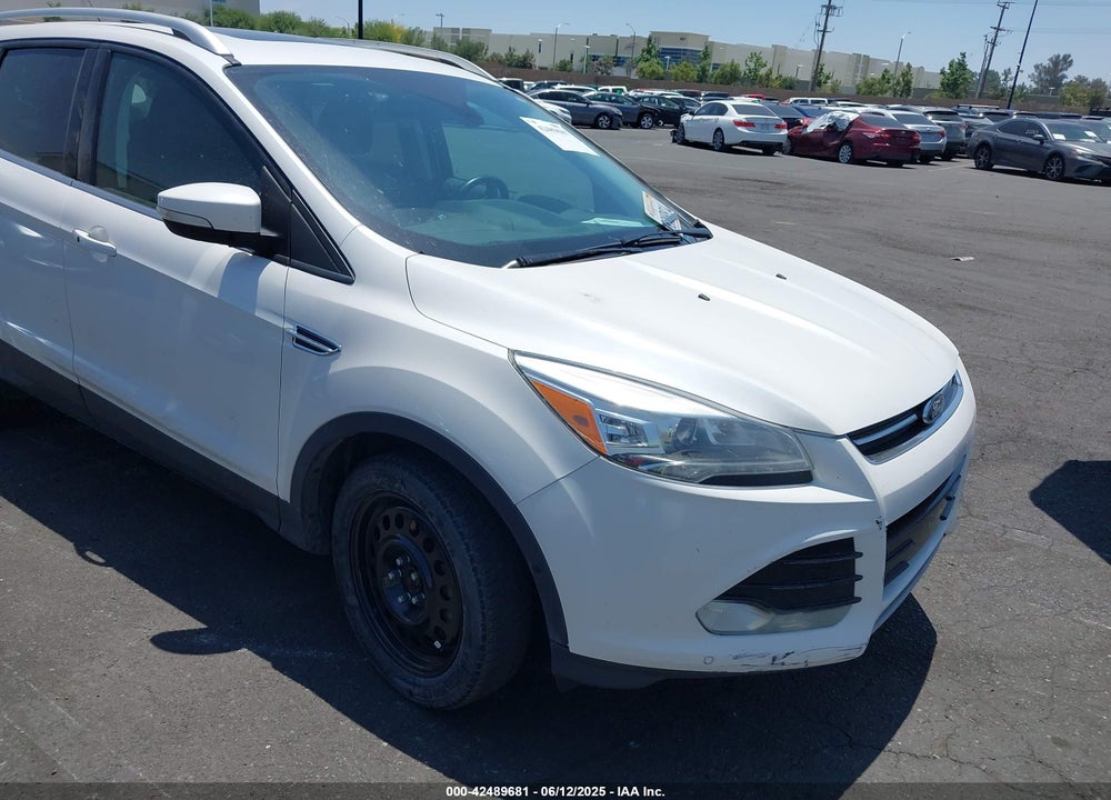 2015 FORD ESCAPE TITANIUM VIN: 1FMCU0J92FUB25268