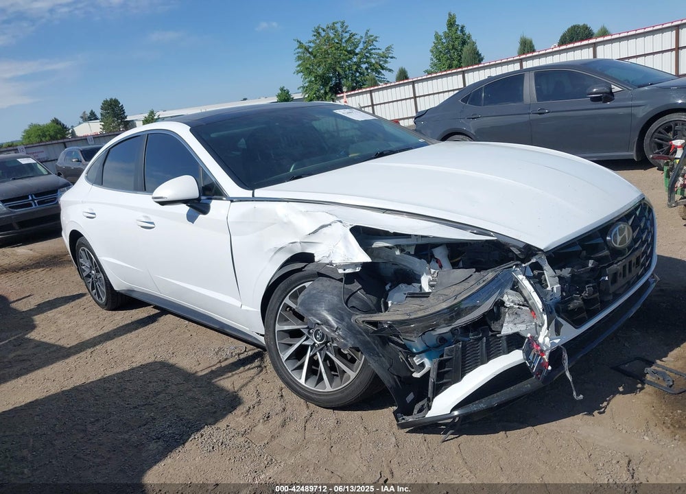 2021 HYUNDAI SONATA LIMITED VIN: 5NPEH4J24MH111973
