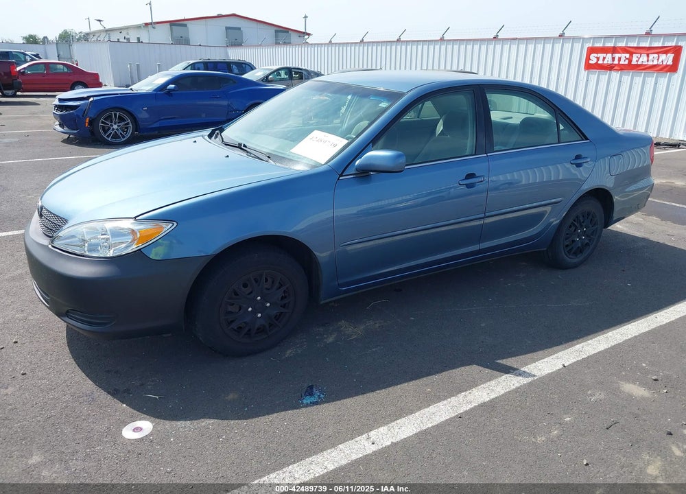 2004 TOYOTA CAMRY VIN: JTDBE32K040288389