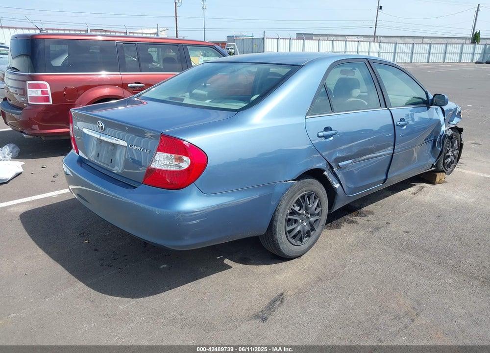 2004 TOYOTA CAMRY VIN: JTDBE32K040288389