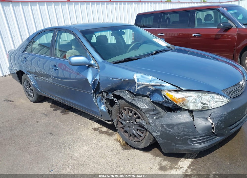2004 TOYOTA CAMRY VIN: JTDBE32K040288389