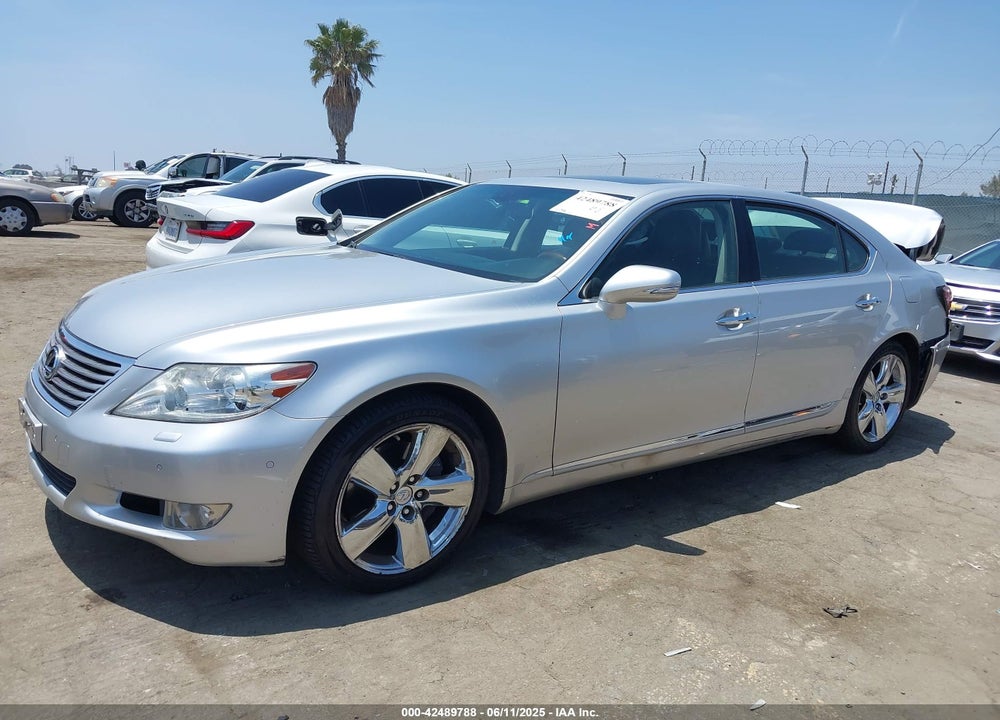 2011 LEXUS LS 460 L VIN: JTHGL5EFXB5042051