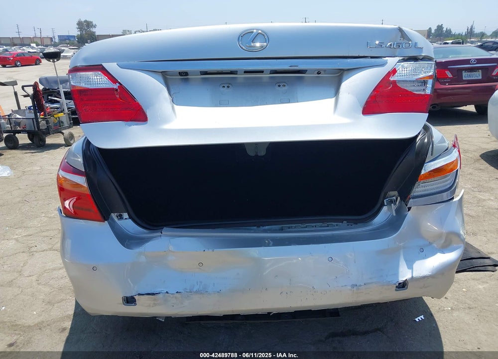2011 LEXUS LS 460 L VIN: JTHGL5EFXB5042051
