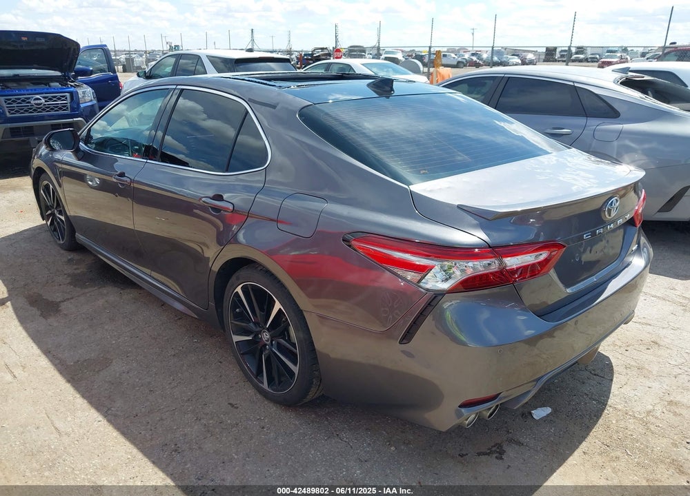 2019 TOYOTA CAMRY XSE VIN: 4T1B61HK5KU697580