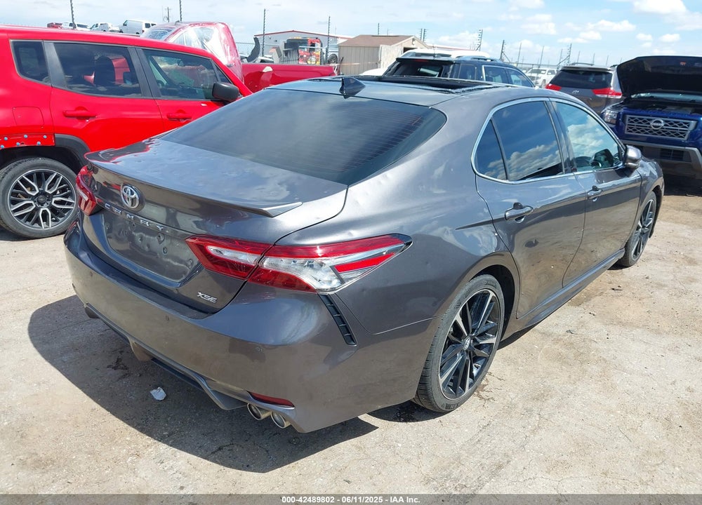 2019 TOYOTA CAMRY XSE VIN: 4T1B61HK5KU697580