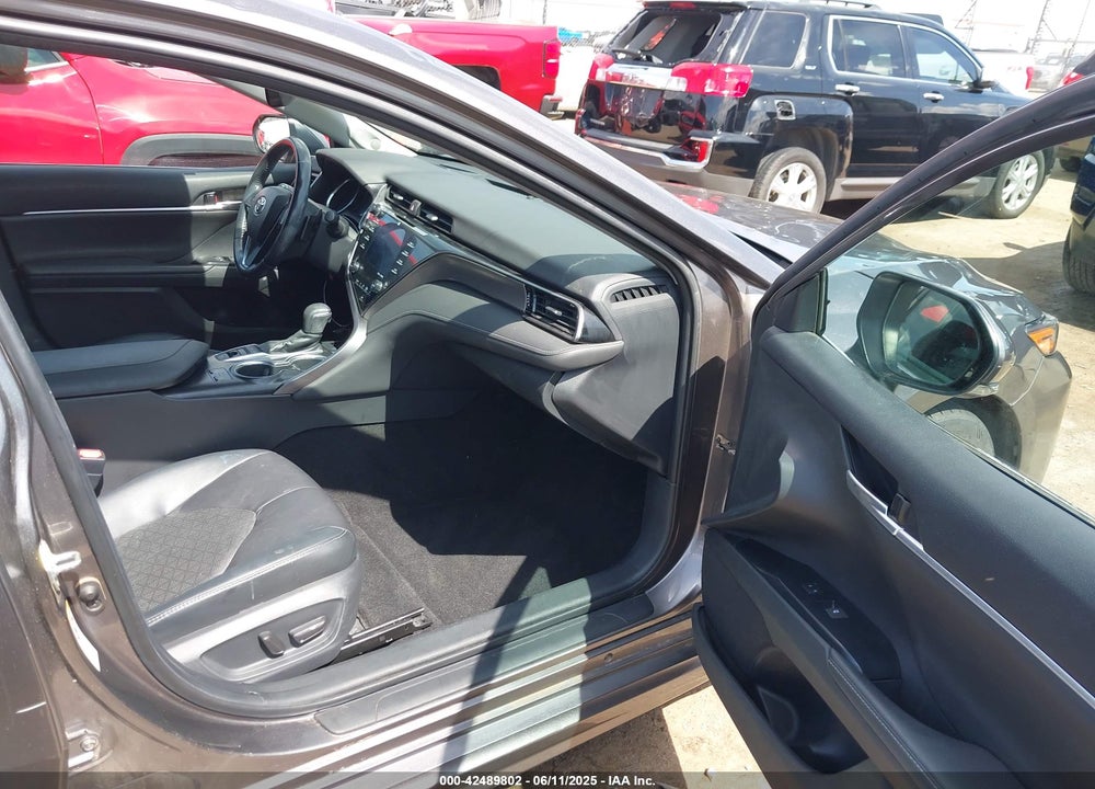 2019 TOYOTA CAMRY XSE VIN: 4T1B61HK5KU697580