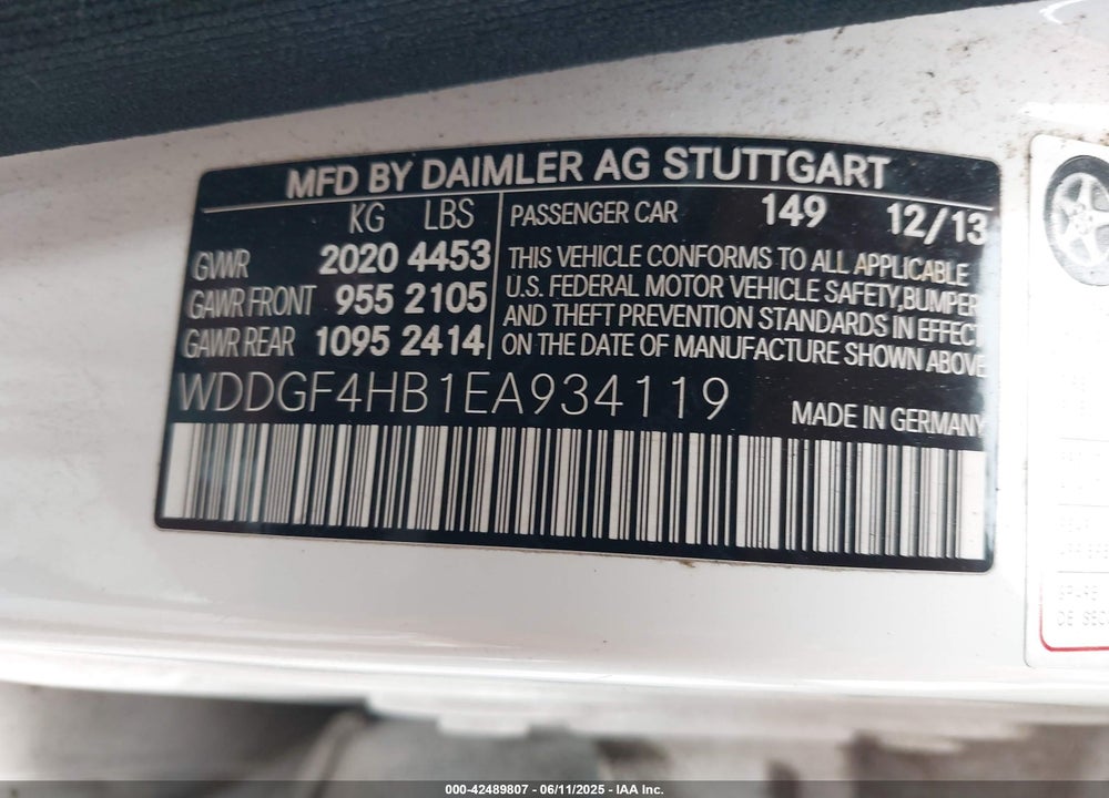 2014 MERCEDES-BENZ C 250 VIN: WDDGF4HB1EA934119