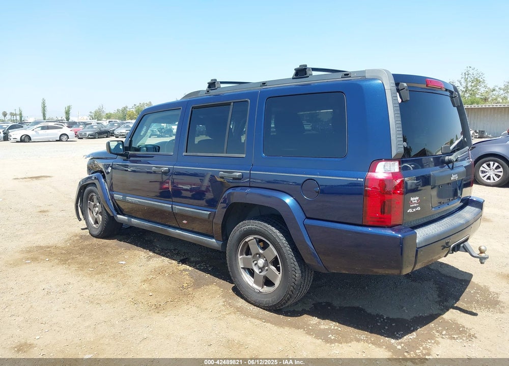 2006 JEEP COMMANDER VIN: 1J8HG48NX6C124394