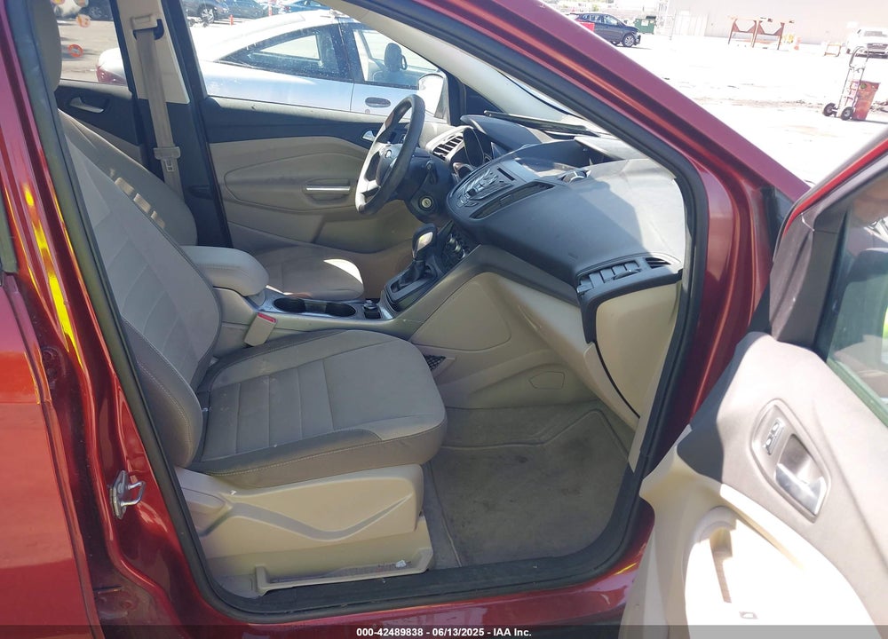 2016 FORD ESCAPE VIN: 1FMCU9GXXGUB87240