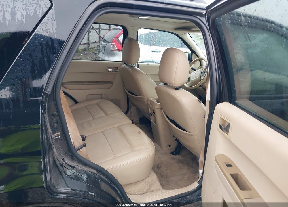 2008 FORD ESCAPE VIN: 1FMCU041X8KD75927