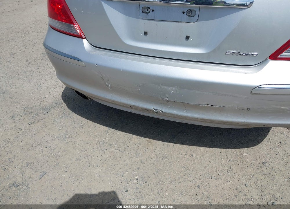 2005 ACURA RL 3.5 VIN: JH4KB16265C000512