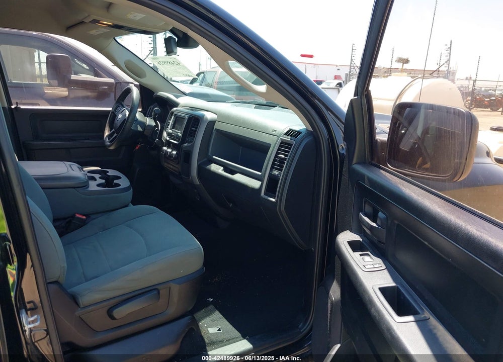 2014 RAM 1500 VIN: 1C6RR6FT9ES397972