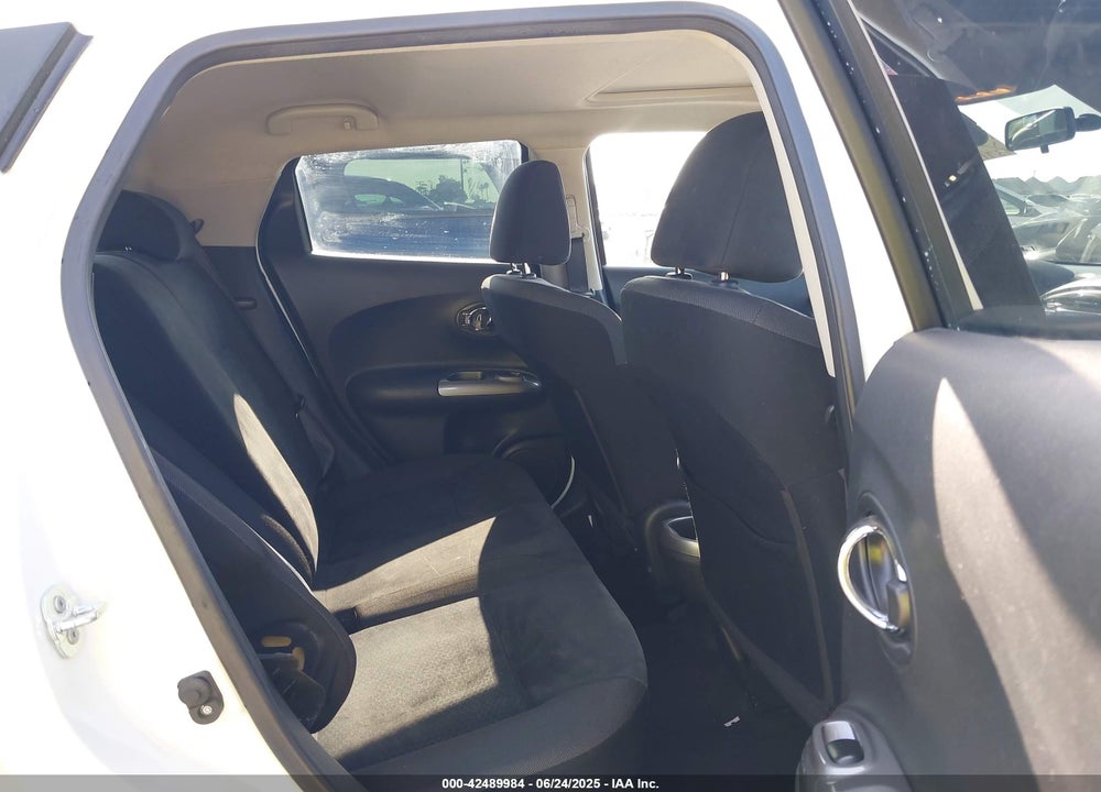 2016 NISSAN JUKE VIN: JN8AF5MR1GT601603