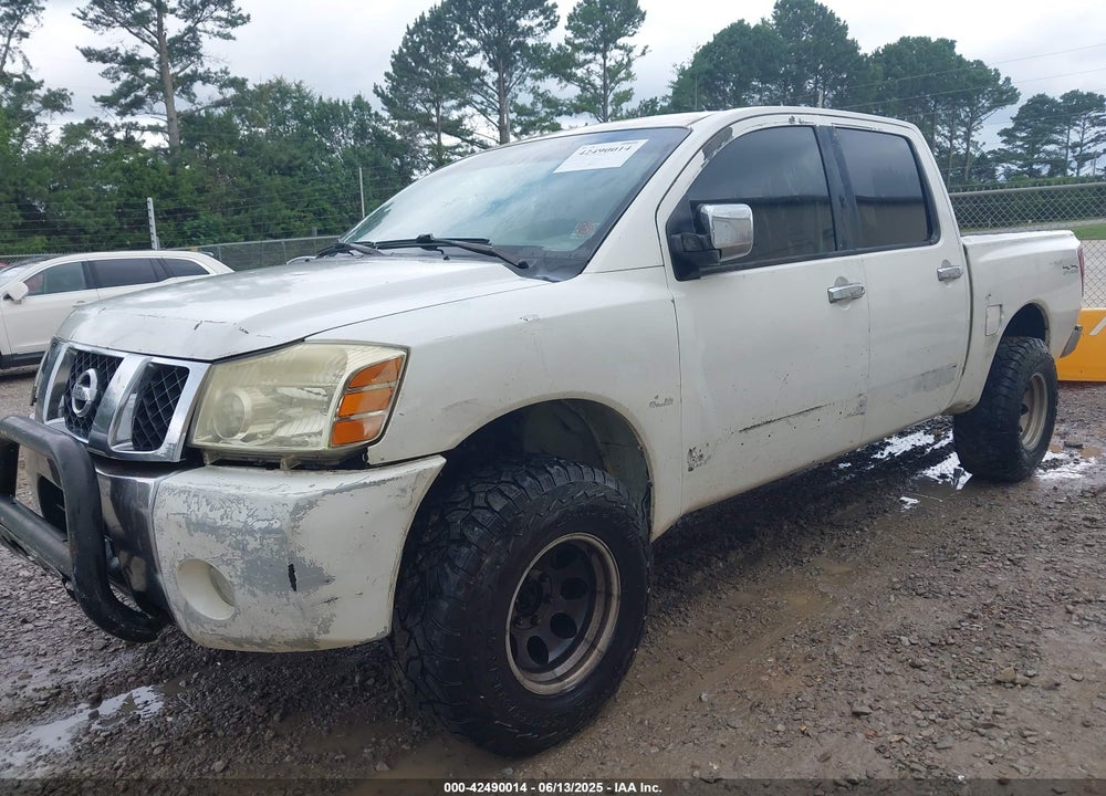2004 NISSAN TITAN SE VIN: 1N6AA07B84N520753