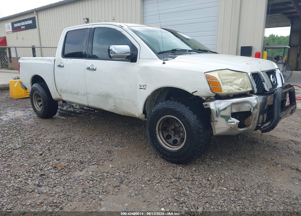 2004 NISSAN TITAN SE VIN: 1N6AA07B84N520753