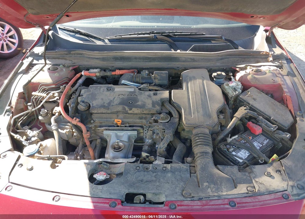 2018 HONDA ACCORD HYBRID VIN: 1HGCV3F12JA015807