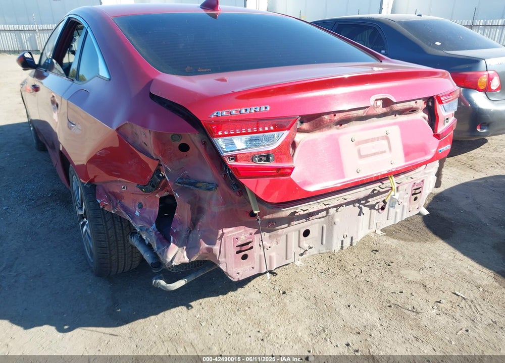 2018 HONDA ACCORD HYBRID VIN: 1HGCV3F12JA015807