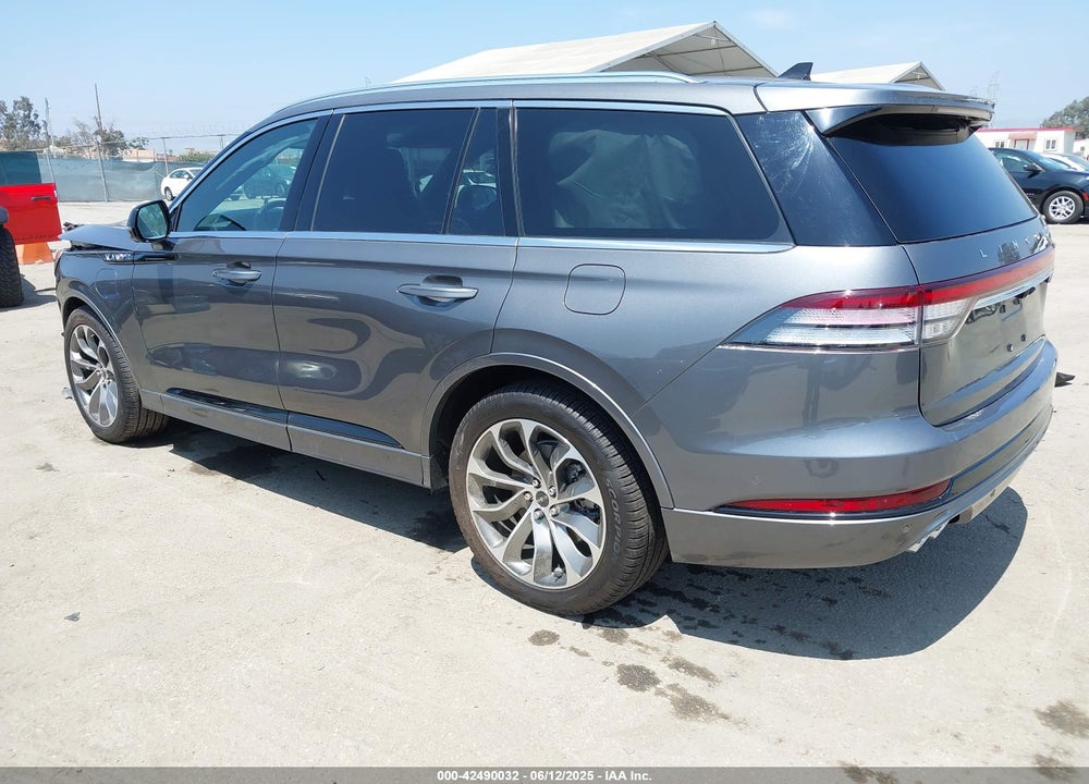 2023 LINCOLN AVIATOR VIN: 5LMYJ8XY2PNL03040