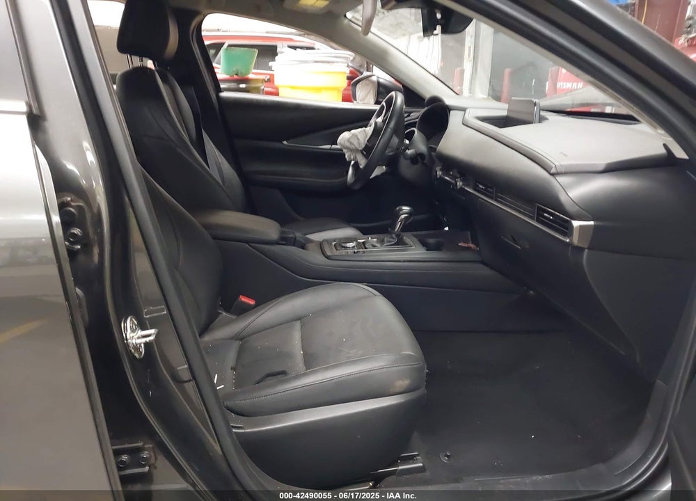 2021 MAZDA CX-30 VIN: 3MVDMBBL1MM317215