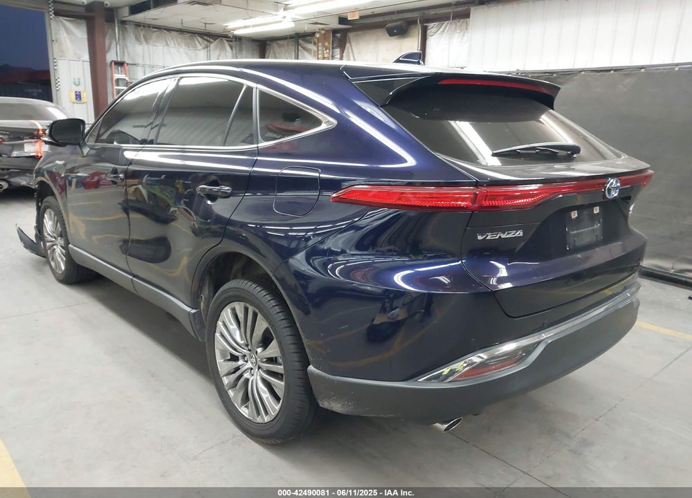 2021 TOYOTA VENZA VIN: JTEAAAAH6MJ072036