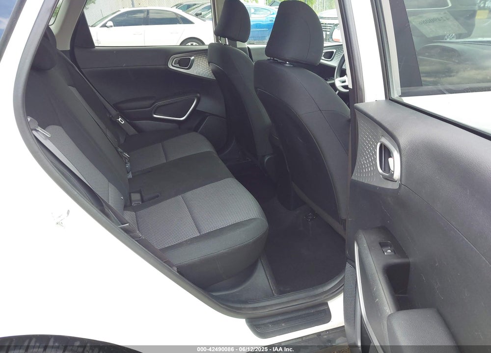 2024 KIA SOUL VIN: KNDJ23AUXR7905710