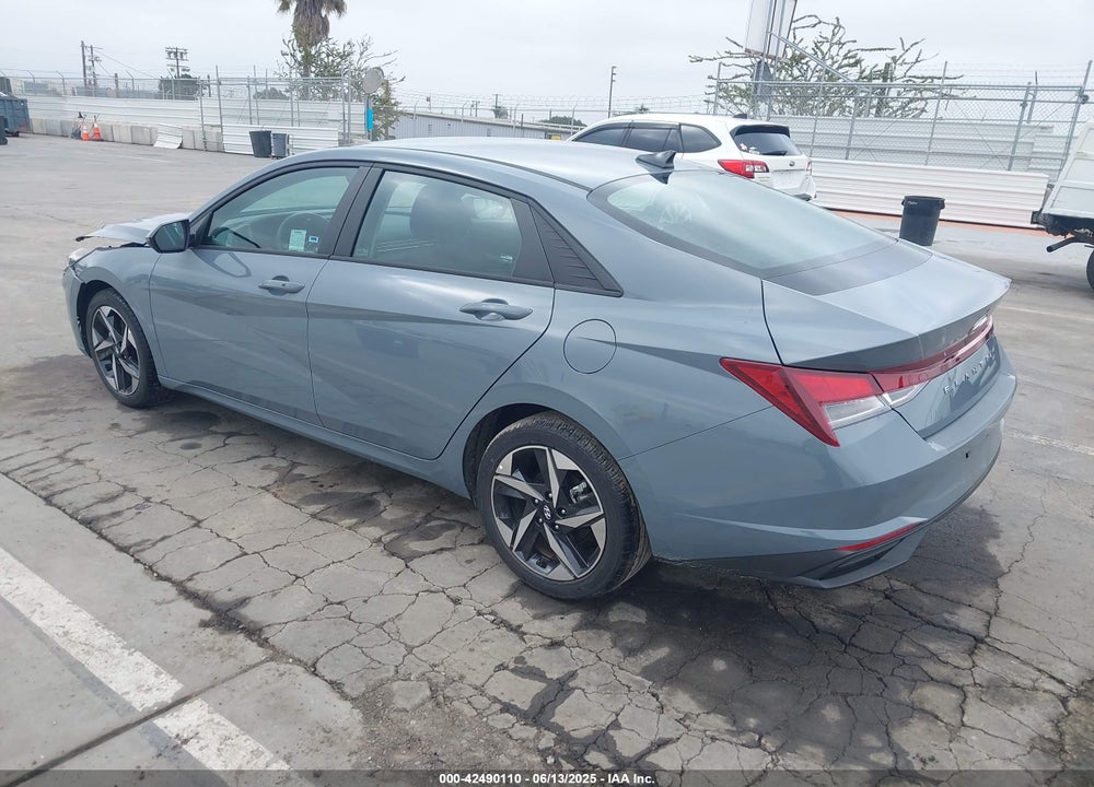 2023 HYUNDAI ELANTRA VIN: KMHLS4AG4PU437055
