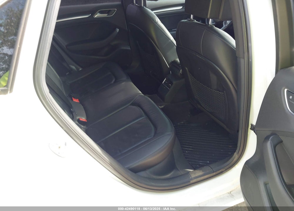 2016 AUDI A3 1.8T PREMIUM VIN: WAUC7GFF1G1070704