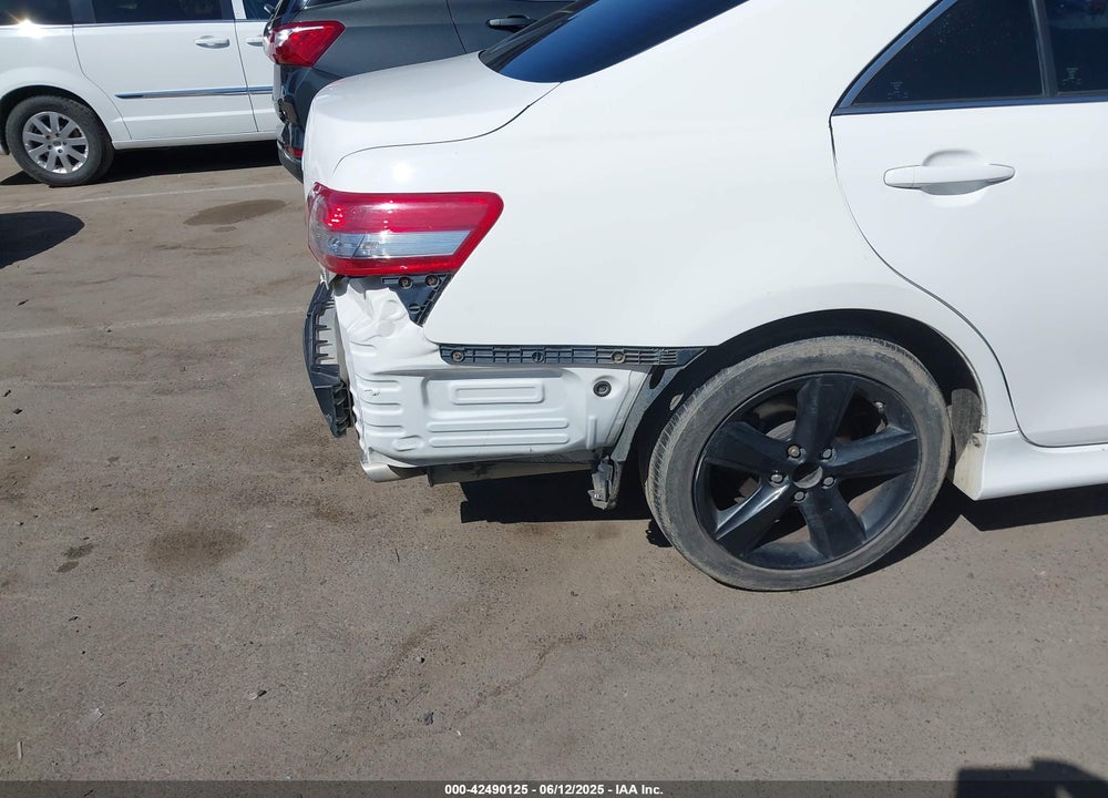 2010 TOYOTA CAMRY VIN: 4T1BF3EK9AU504670
