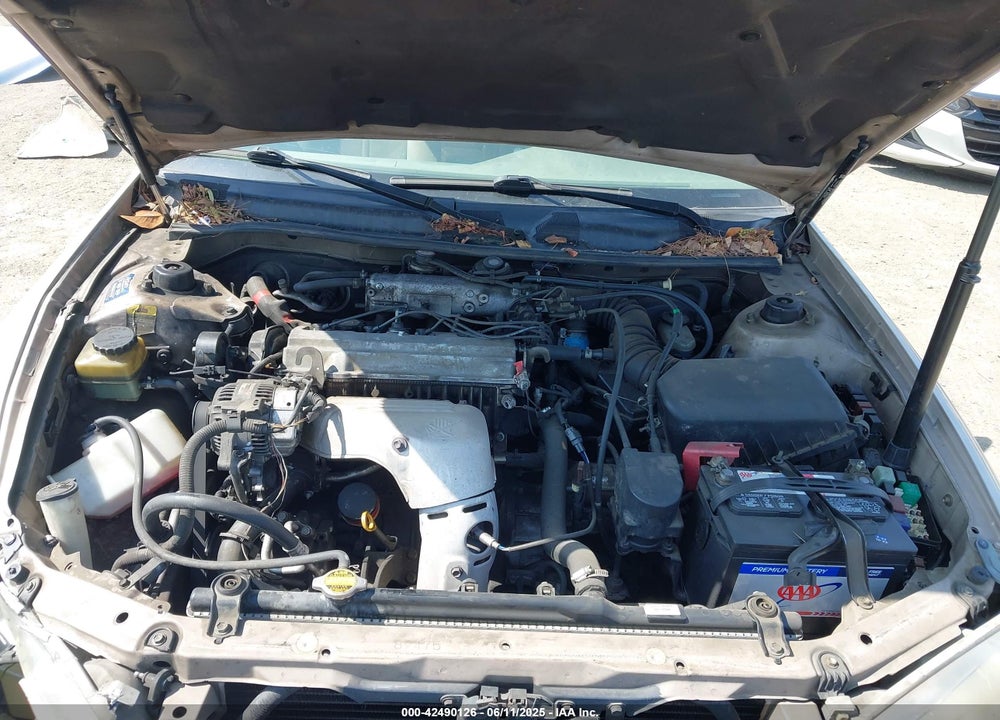 2000 TOYOTA CAMRY LE VIN: JT2BG22K0Y0454073