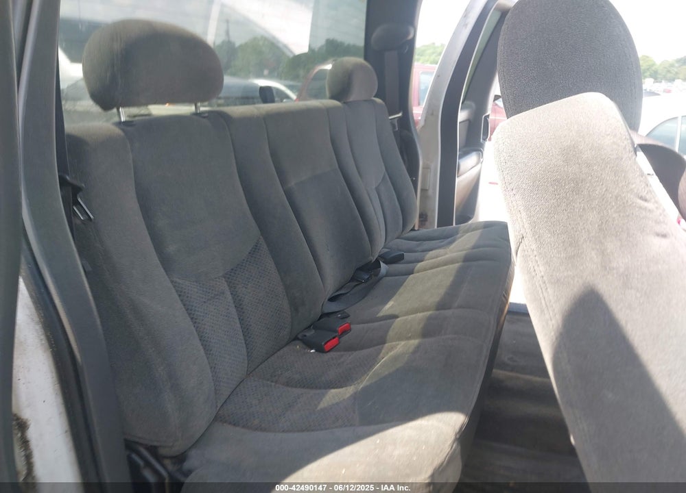 2004 CHEVROLET SILVERADO 1500 Z71 VIN: 1GCEK19T74E364105