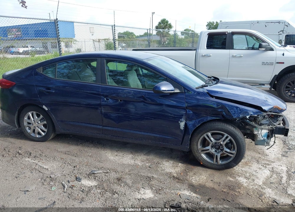 2017 HYUNDAI ELANTRA SE VIN: 5NPD74LF6HH141948