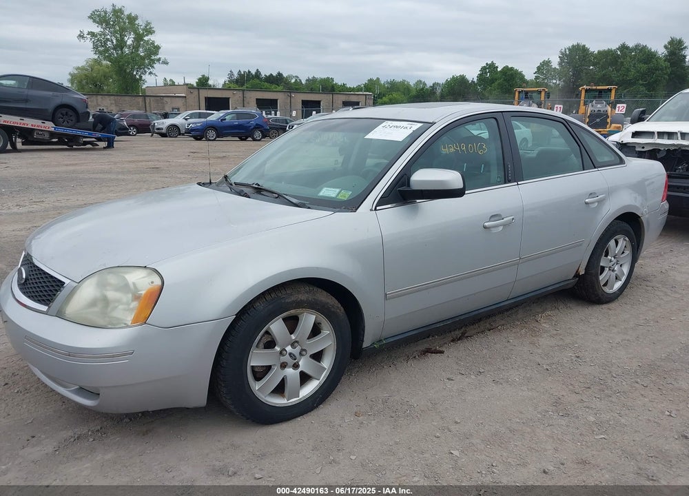 2005 FORD FIVE HUNDRED SEL VIN: 1FAFP24145G148659