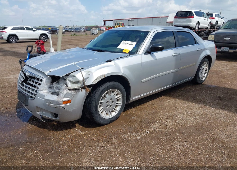 2005 CHRYSLER 300 VIN: 2C3JA43R15H539351