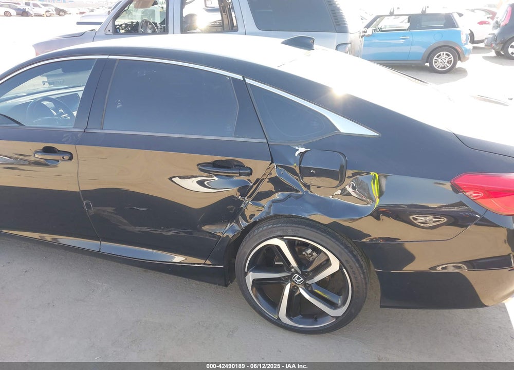 2018 HONDA ACCORD SPORT VIN: 1HGCV1F33JA119972