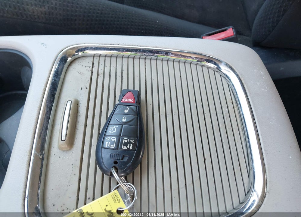 2016 DODGE GRAND CARAVAN SXT VIN: 2C4RDGCG3GR347772