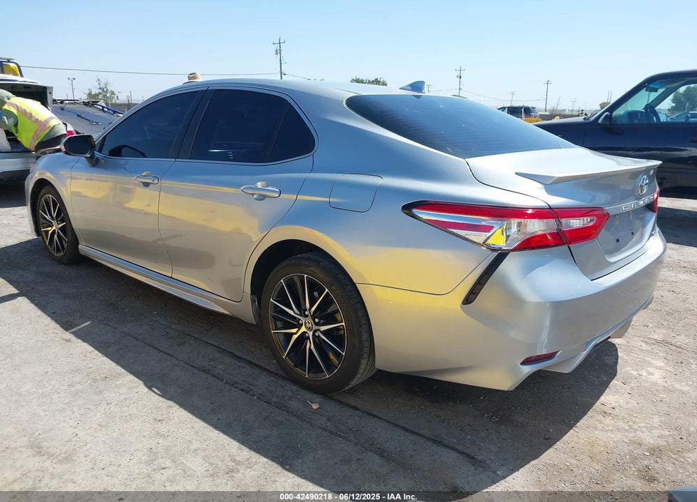 2020 TOYOTA CAMRY VIN: 4T1G11AK6LU932813