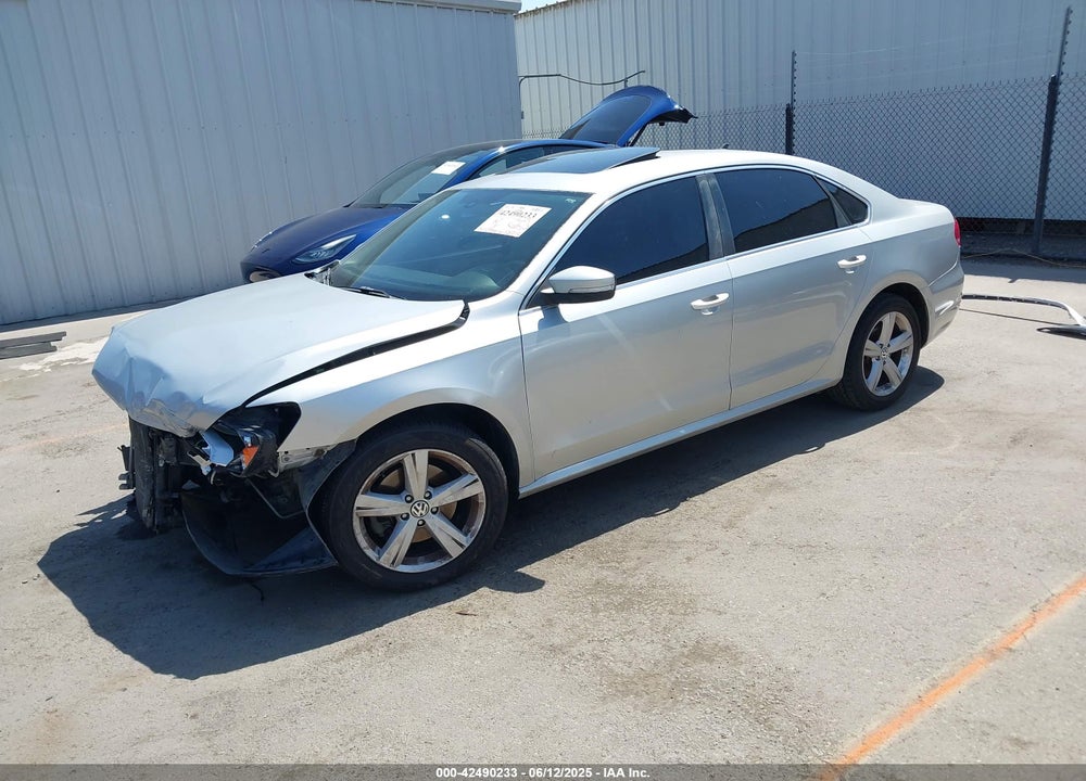 2013 VOLKSWAGEN PASSAT VIN: 1VWBP7A39DC026166