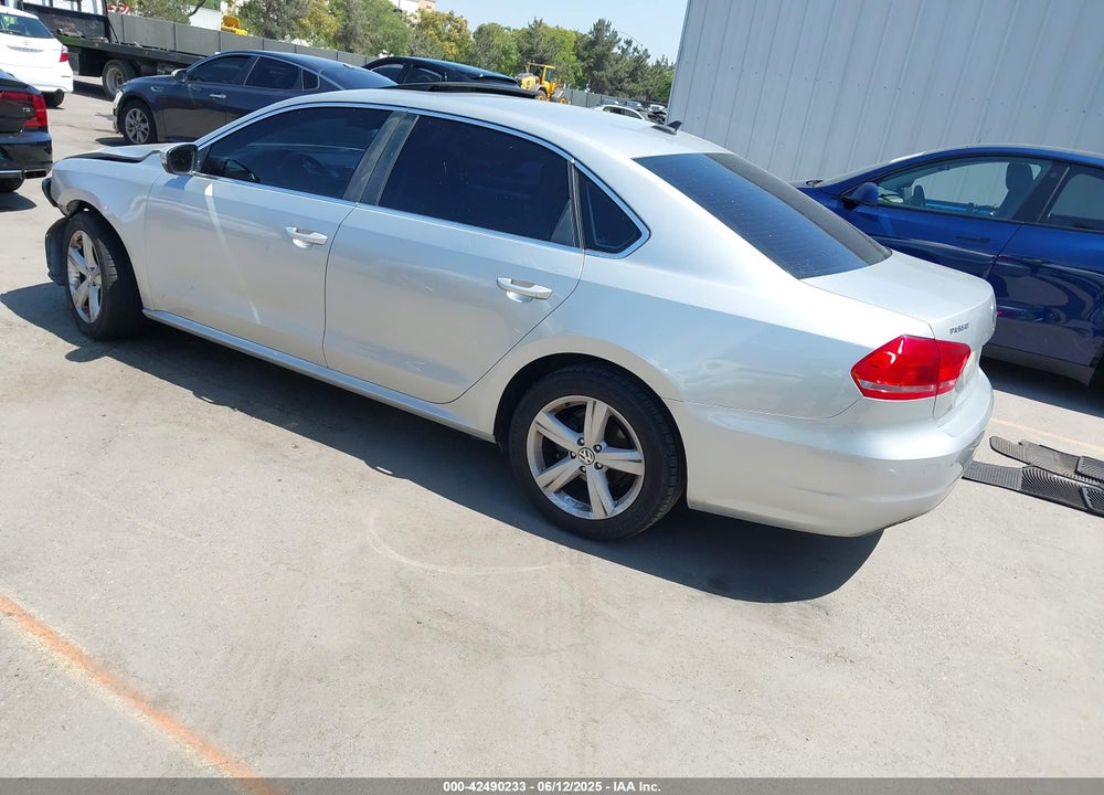 2013 VOLKSWAGEN PASSAT VIN: 1VWBP7A39DC026166