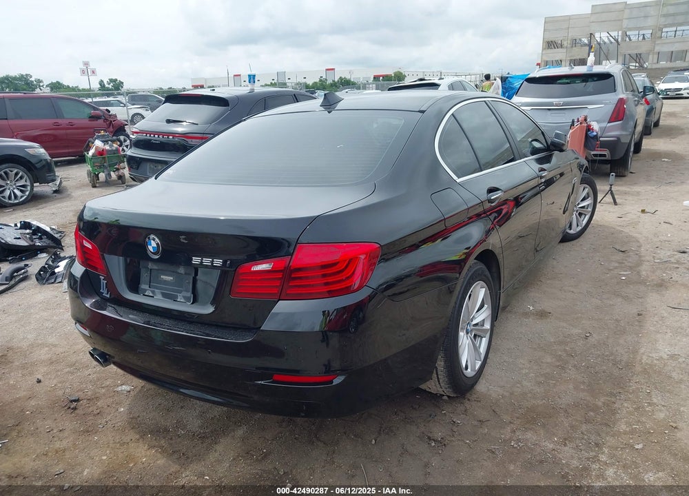 2016 BMW 528 VIN: WBA5A5C55GG351220