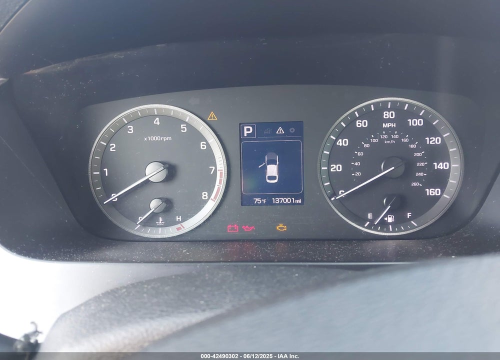 2015 HYUNDAI SONATA VIN: 5NPE24AF1FH062187