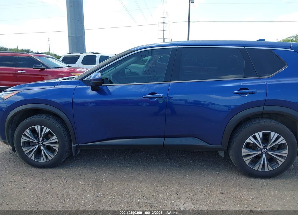 2021 NISSAN ROGUE SV INTELLIGENT AWD VIN: JN8AT3BB4MW225749