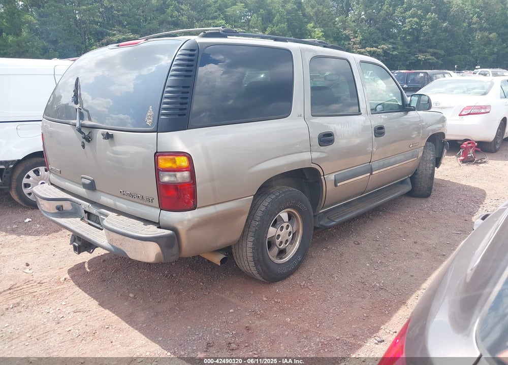 2002 CHEVROLET TAHOE LS VIN: 1GNEC13Z52R275513